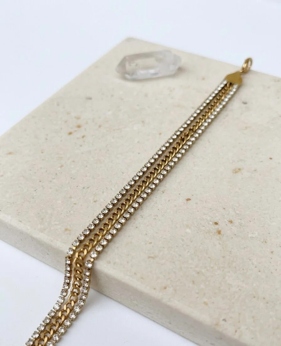 Classic tennis style bracelet